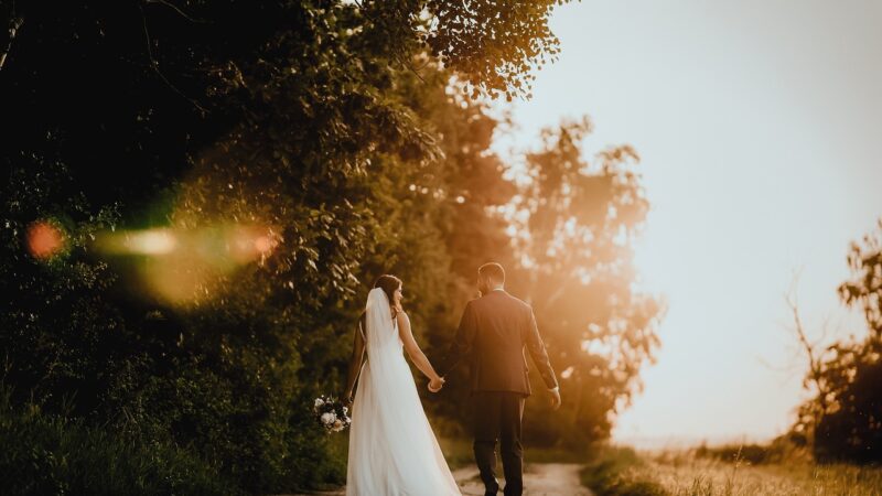 Matrimonio: Come Scegliere un Videografo e Fotografo Professionista Senza Sforare il Budget